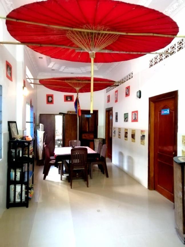 Tortuga Guesthouse Kampot Luaran gambar
