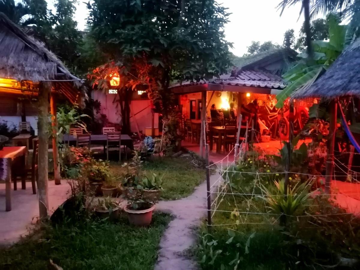 Tortuga Guesthouse Kampot Luaran gambar