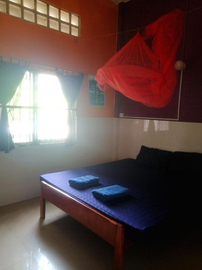 Tortuga Guesthouse Kampot Luaran gambar