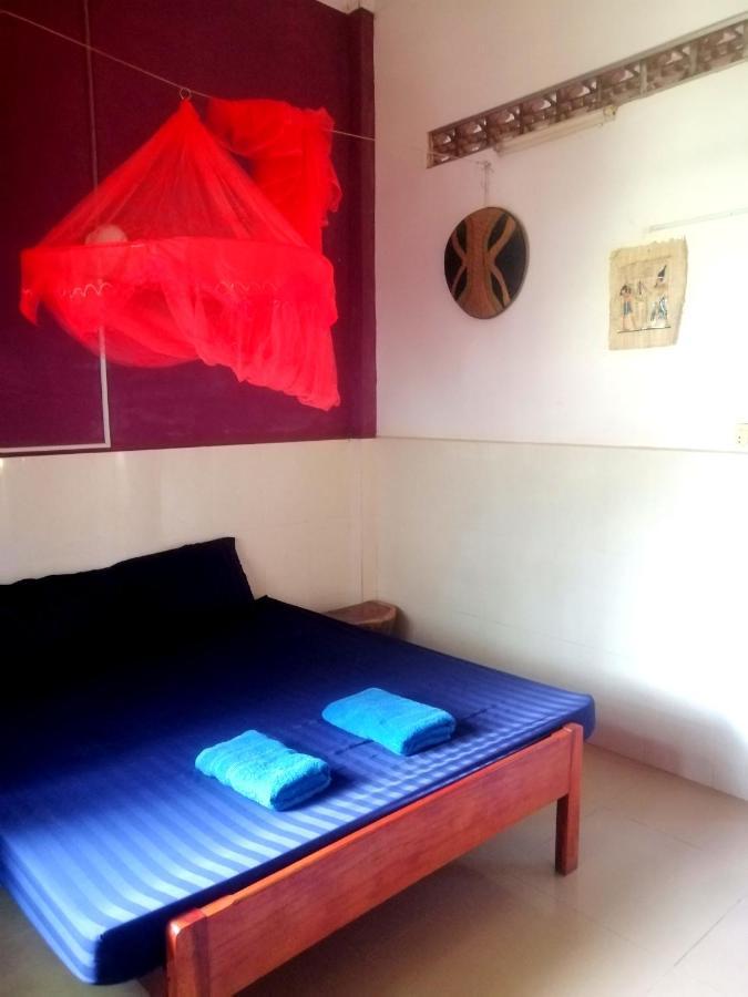 Tortuga Guesthouse Kampot Luaran gambar